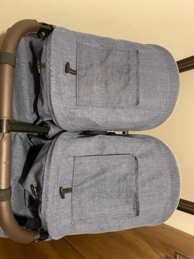 AirBuggyの双子用ベビーカー