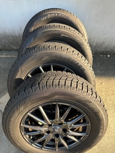 215/65r16 スタッドレスタイヤ