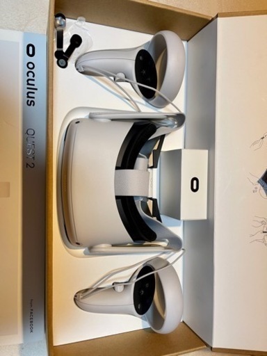 美品　 quest2 64GB VRヘッドセット