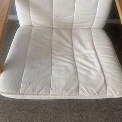 IKEA ポエングの画像