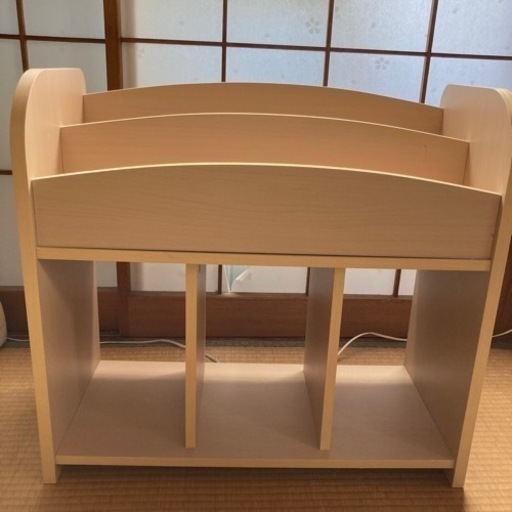 絵本棚