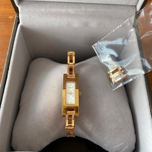《値下げしました》GUCCI 時計　レディース②