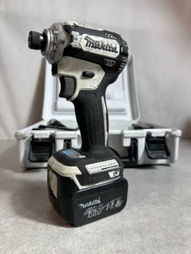 マキタ　TD161D 純正バッテリー付属×2