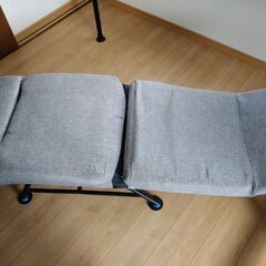 座椅子（180度リクライニング機能付き）の画像