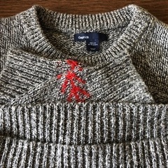 【再々値下げ】GAP キッズ　１５０　デザインセーターの画像