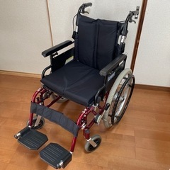 車椅子、多機能、スイングアウトと取り外し。ひじかけ跳ね上げ高さ調...
