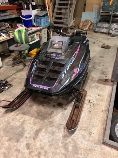 スノーモービル　ポラリス　800