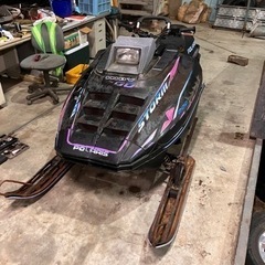 スノーモービル　ポラリス　800