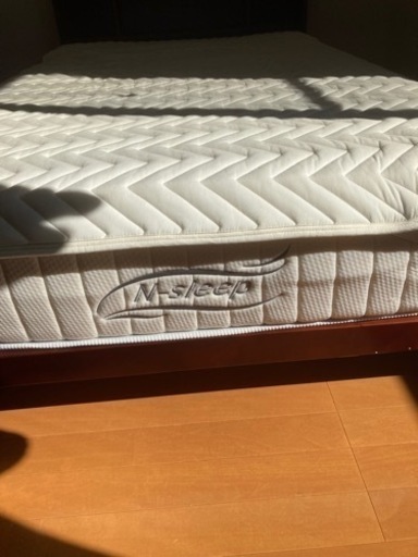 【利用期間1年未満！料金ご相談ください】美品/ニトリNスリープ　セミダブルマットレス＋モダンデコ高さ調節ベッドフレーム