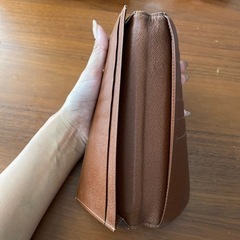 （値下げしました）ルイヴィトン　長財布　2つ折りの画像