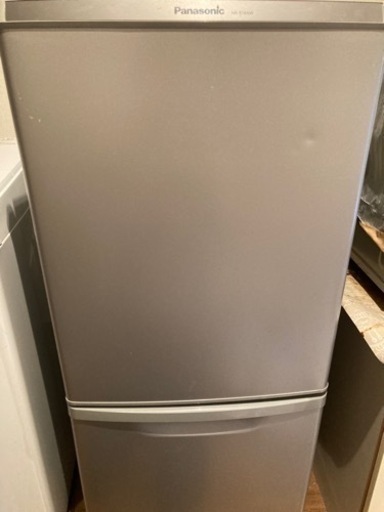 冷蔵庫　（定格内容積138L）（終了）