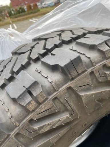 315/75r16 GoodYear Kevlar MT/R マッドタイヤ