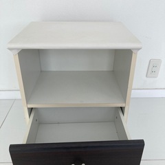 サイドテーブル2セットの画像