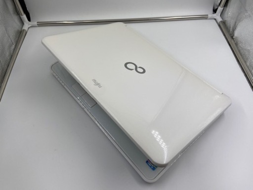 動作サクサク☆corei5☆SSD搭載☆カメラ付き☆