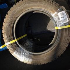 スタッドレスタイヤ(ゴムのみ)の画像