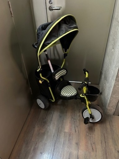 三輪車
