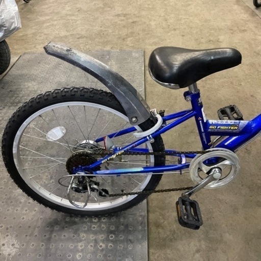 【2927】子供車　22インチ　8,300円（防犯・税込）