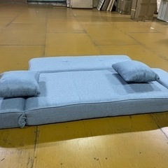 予定者あり　さロータイプのリクライニングソファーベッド　布製の画像