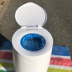 エンジェルケアらくらくおむつバケツ白の画像