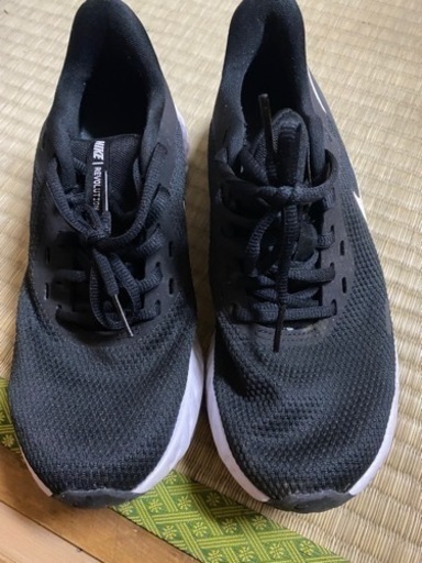 NIKEランニングシューズ24.5cm