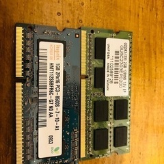 値下げ　ノートパソコンのメモリ　2枚