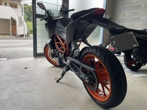 390DUKE 初年度2015年　車検あり　ABS 倒立フォーク　おまけ付き
