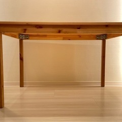 IKEA ダイニングテーブル【パイン材】の画像