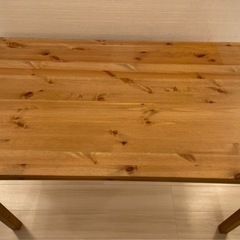 IKEA ダイニングテーブル【パイン材】の画像