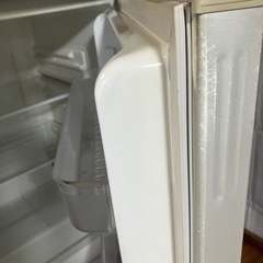 シャープ冷蔵庫137L(グレー)の画像