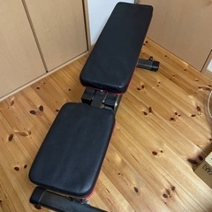 インクラインベンチ