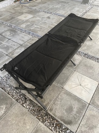 コット　黒　美品
