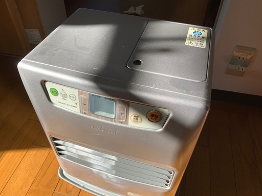 石油ファンヒーター５リットル