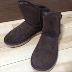 ムートンブーツ　リボン①