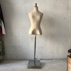 トルソー　（女性）