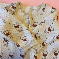 【お譲り先決定】ユニクロ　キルティング　ロンパース　パジャマ　80㎝　3枚セットの画像