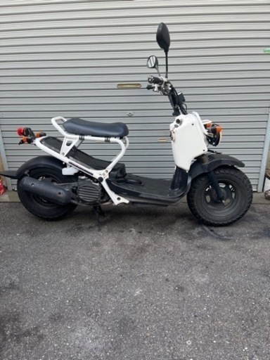 ズーマーリザーブタンク新品