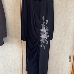 ロングドレス　刺繍の画像