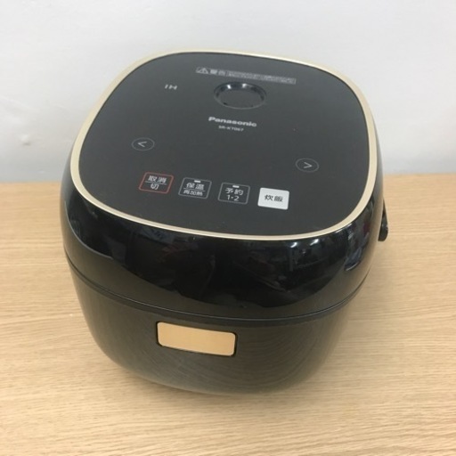 A2211-398 Panasonic 3.5合炊飯器 SR-KT067 2018年製【使用汚れ】