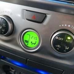 中がすごいんですよね、この車の画像