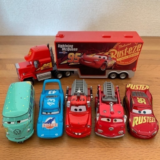 カーズトミカ　マックトレーラー1台　カーズトミカ 5台