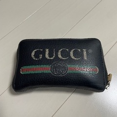 GUCCIコンパクト財布