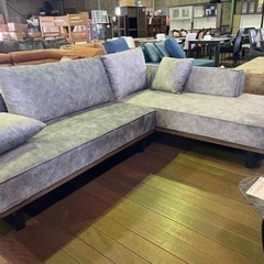 大人気カウチソファー入荷しました！ガンガン売っていくスタイルでいきます(^^♪ 大人気カウチソファー入荷しました！ガンガン売っていくスタイルでいき
