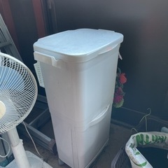 ゴミ箱