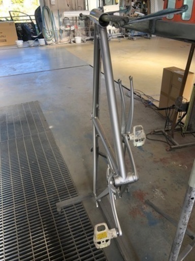 自転車のフレーム塗装　単色