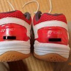 ヨネックスバドミントンシューズ差し上げますの画像
