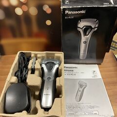PANASONIC　パナソニック　メンズシェーバー　髭剃り　ES...
