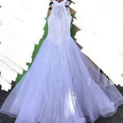 引渡済　中古　純白　ウエディングドレス　Aライン