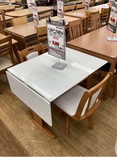 KK-66【新入荷　リサイクル品】ベンチダイニング4点セット　白×ナチュラル