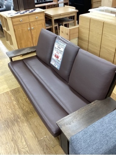 KK-68【新入荷　リサイクル品】イバタインテリア　やすら木　3シーターアームソファ　ブラウン