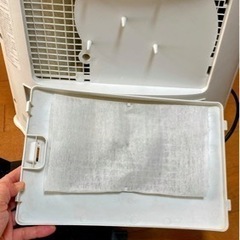 (※カバーフタ無し、写真参照)SHARP 加湿セラミックファンヒーターHX-127CX プラズマクラスター付き！の画像